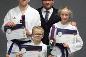 FamilyTaekwondo1-350x350-1-300x300